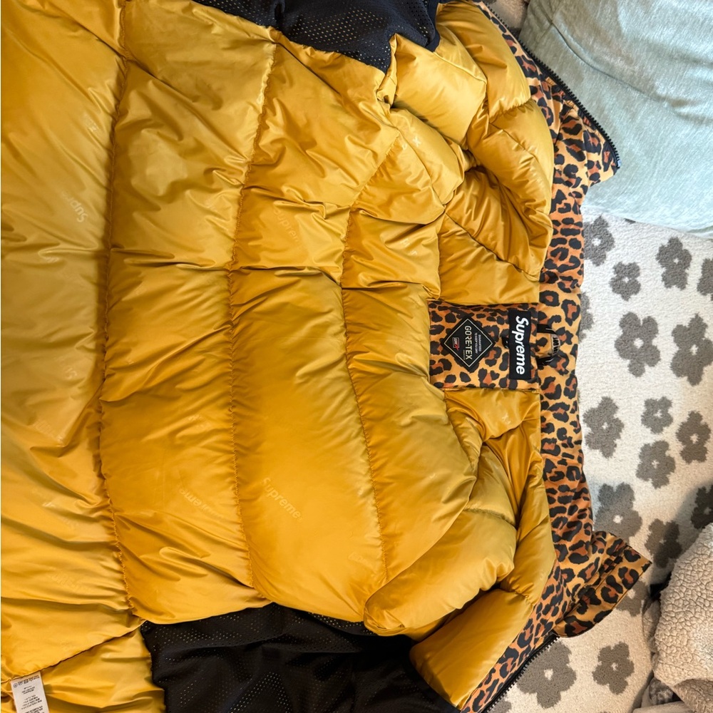 Brand New Gortex Supreme Jacket